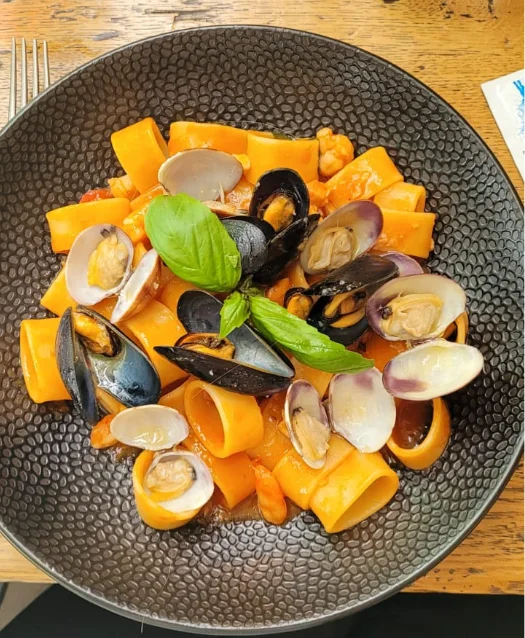 Pâtes aux fruits de mer à La Grotte