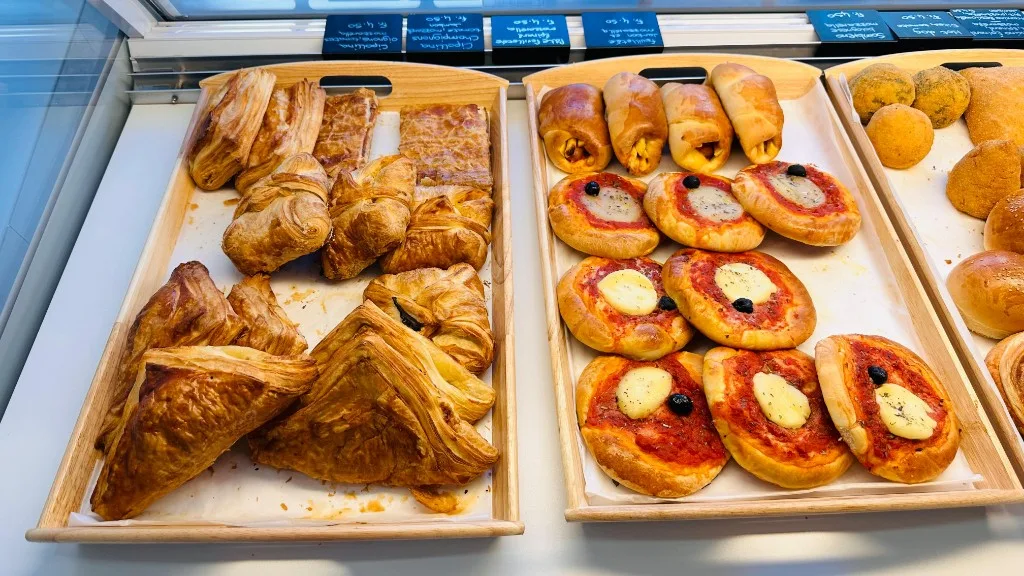 Feuilletés et cipolline chez Alaimo